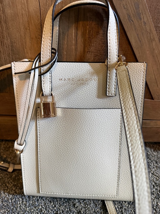 Marc Jacobs Handbags - Marc Jacobs White Pebbled Leather Satchel with Detachable Strap